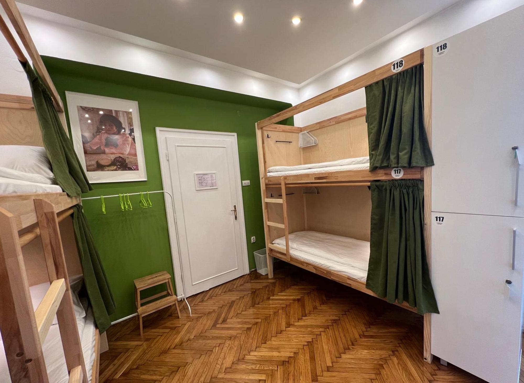 Cabbage Hostel Beograd Eksteriør bilde